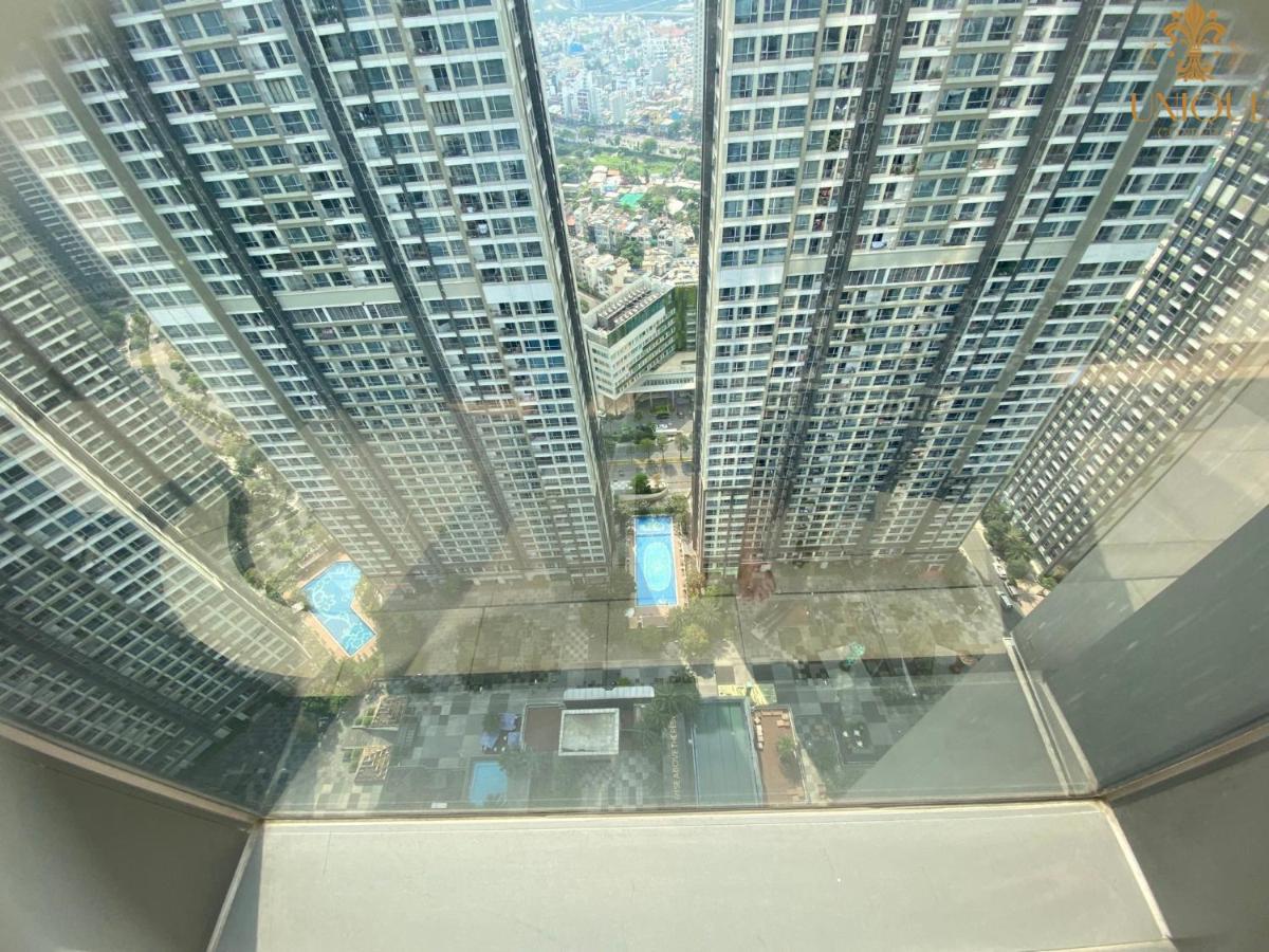 Landmark 81 - Unique Condotel Хошимин Экстерьер фото
